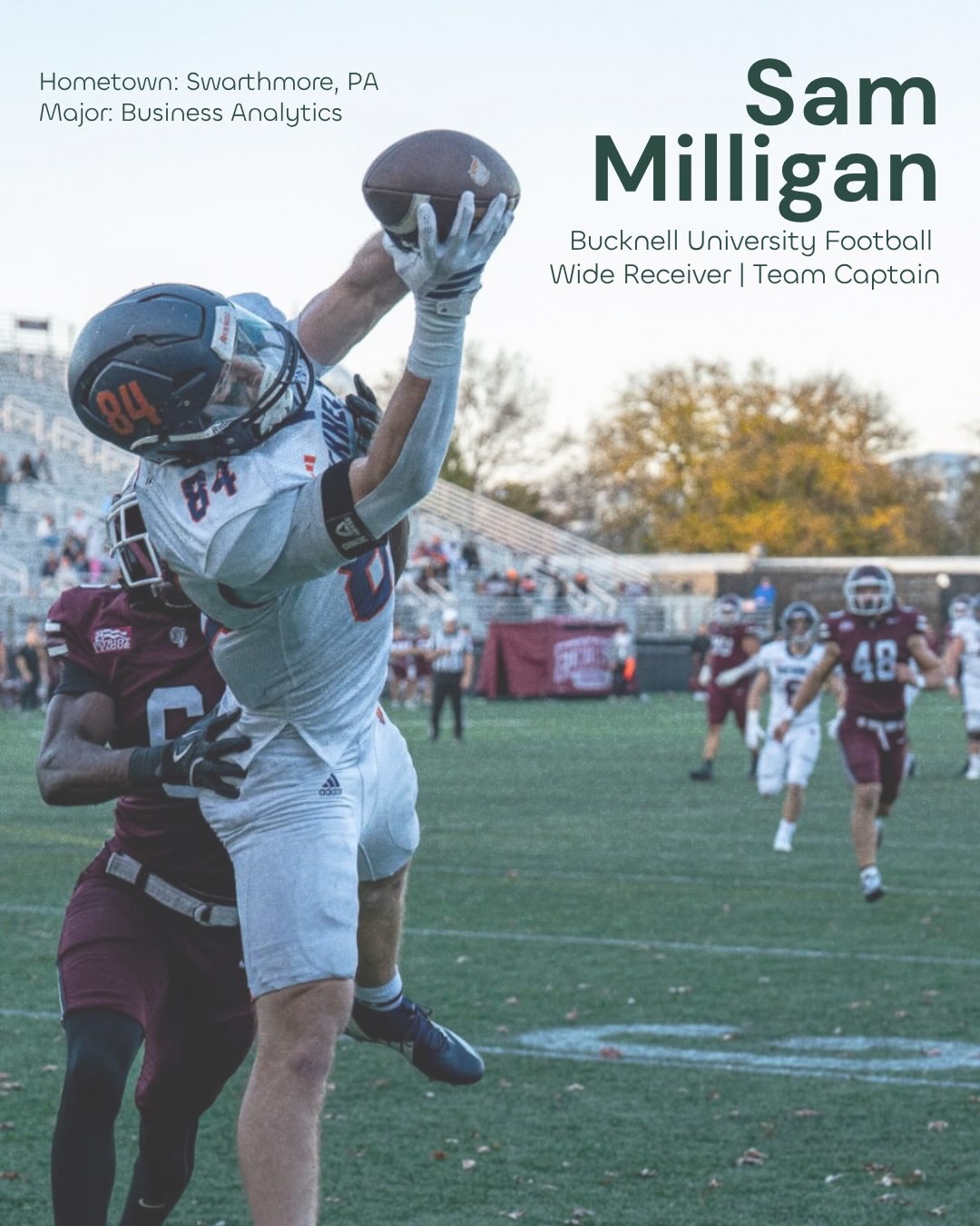 Sam Milligan making a one-handed catch for Bucknell football
